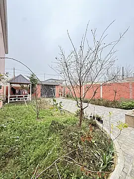Satılır 4 otaqlı həyət evi 100 m²