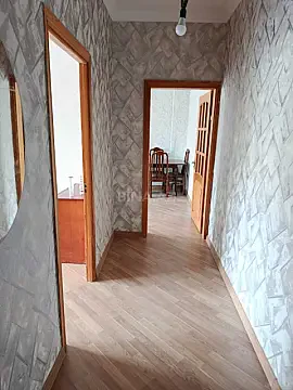 Kirayə verilir 2 otaqlı mənzil 65 m²
