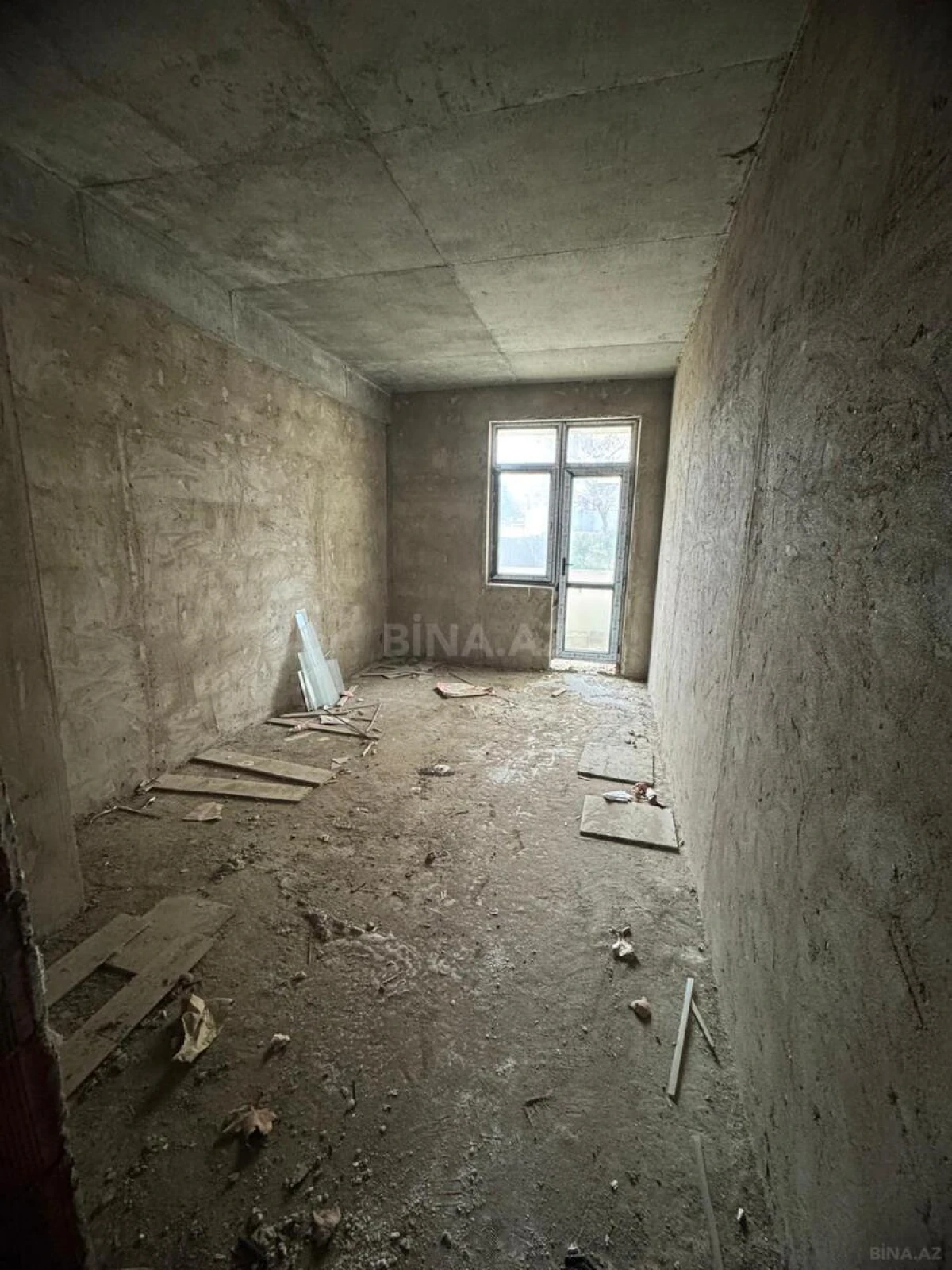 Satılır 3 otaqlı mənzil 125 m²