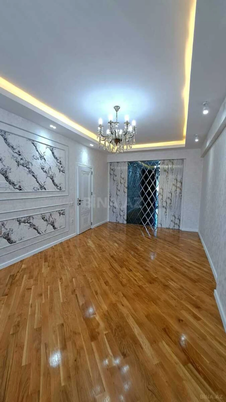 Satılır 2 otaqlı mənzil 80 m²