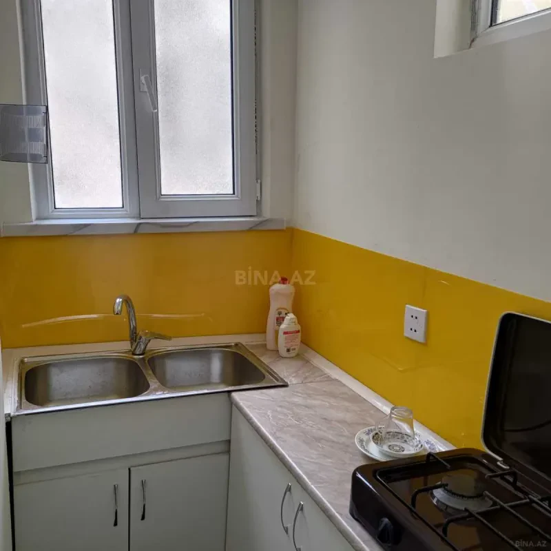 Kirayə verilir 2 otaqlı həyət evi 40 m²
