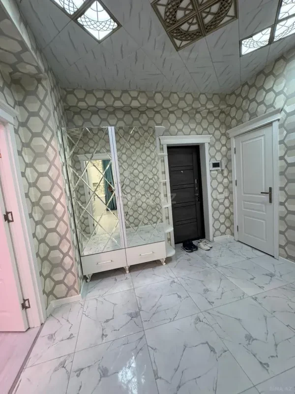 Kirayə verilir 3 otaqlı mənzil 85 m²