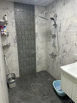Kirayə verilir 3 otaqlı mənzil 110 m²