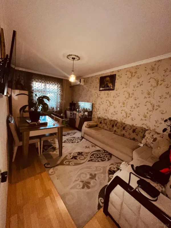 Satılır 2 otaqlı mənzil 55 m²
