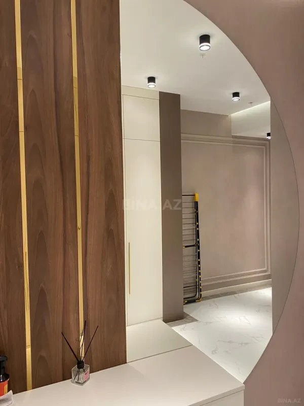 Kirayə verilir 2 otaqlı mənzil 60 m²