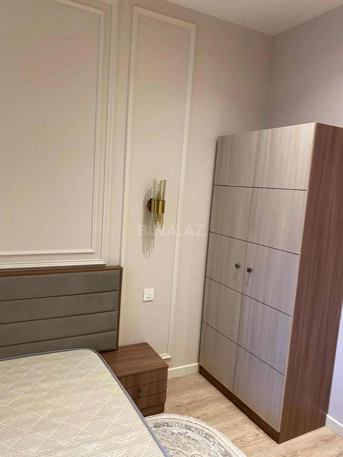 Kirayə verilir 2 otaqlı mənzil 60 m²