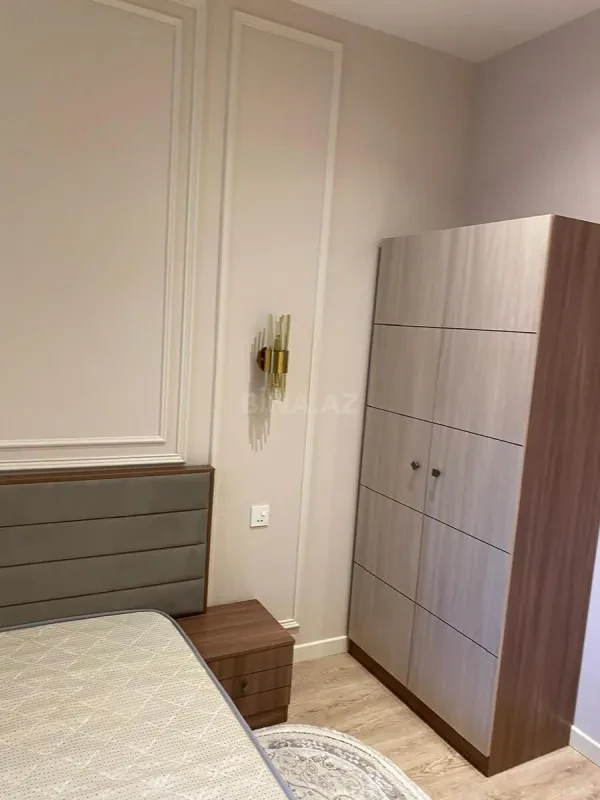 Kirayə verilir 2 otaqlı mənzil 60 m²