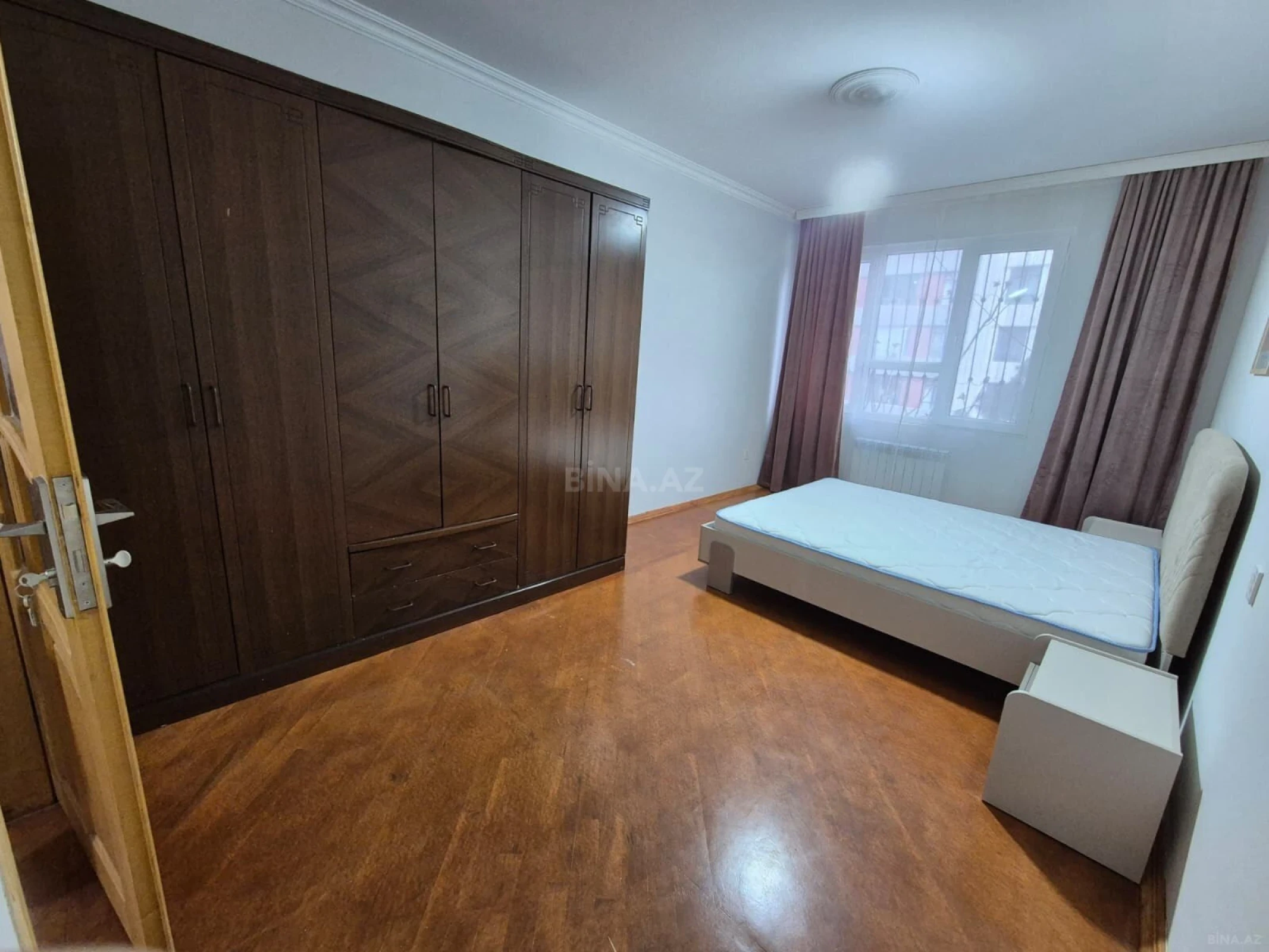 Kirayə verilir 2 otaqlı mənzil 50 m²
