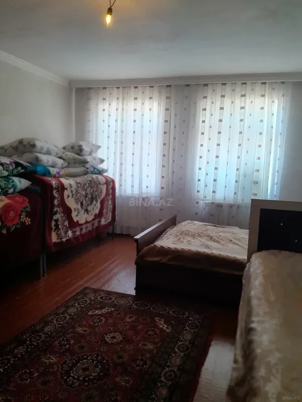 Satılır 3 otaqlı həyət evi 121 m²