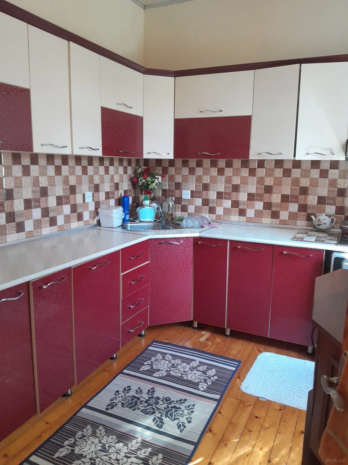 Satılır 3 otaqlı həyət evi 121 m²