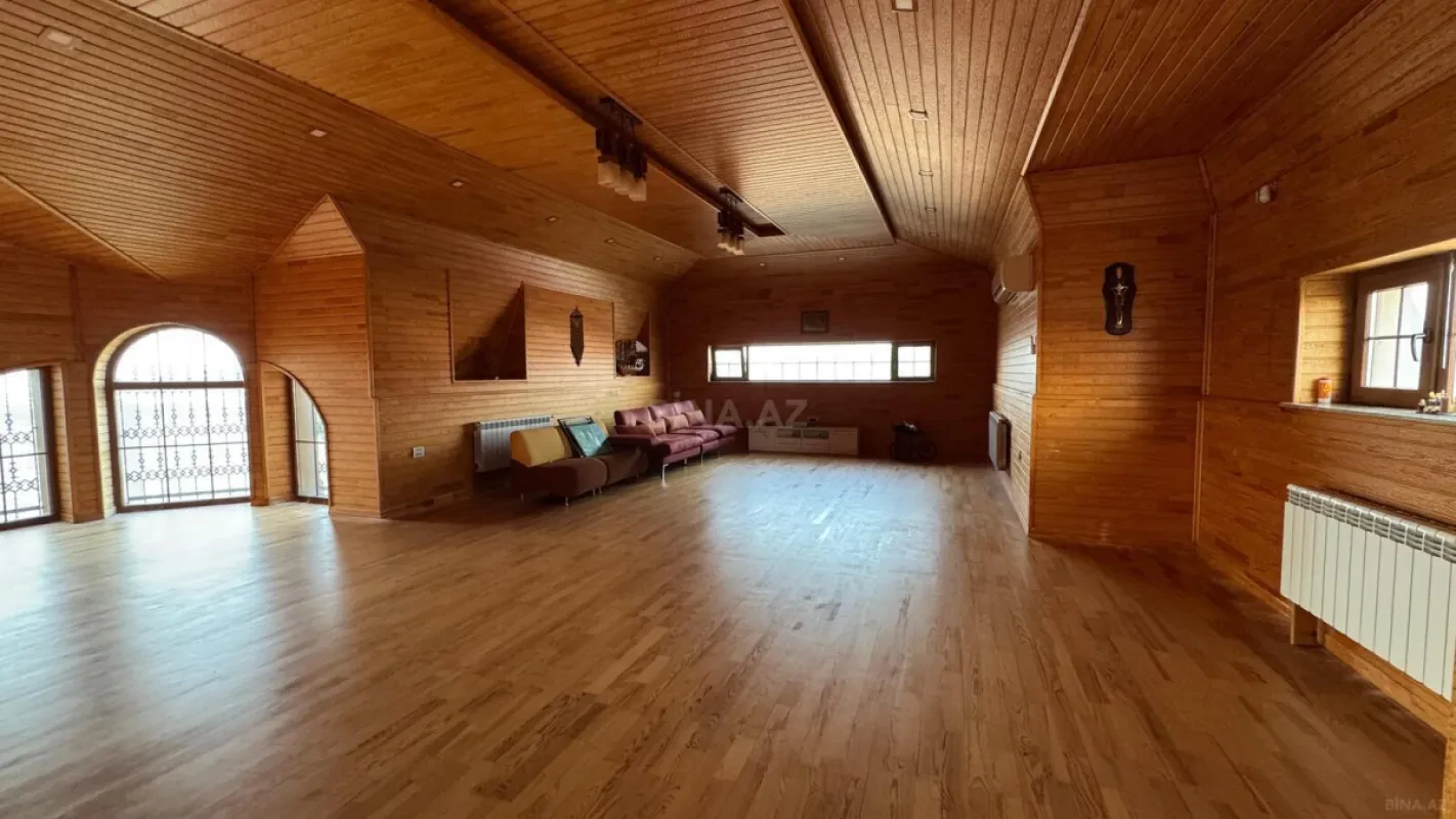 Kirayə verilir 7 otaqlı həyət evi 360 m²