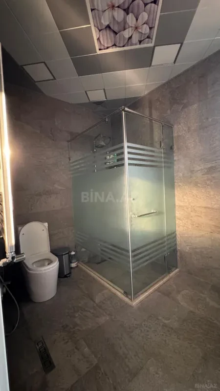 Kirayə verilir 7 otaqlı həyət evi 360 m²