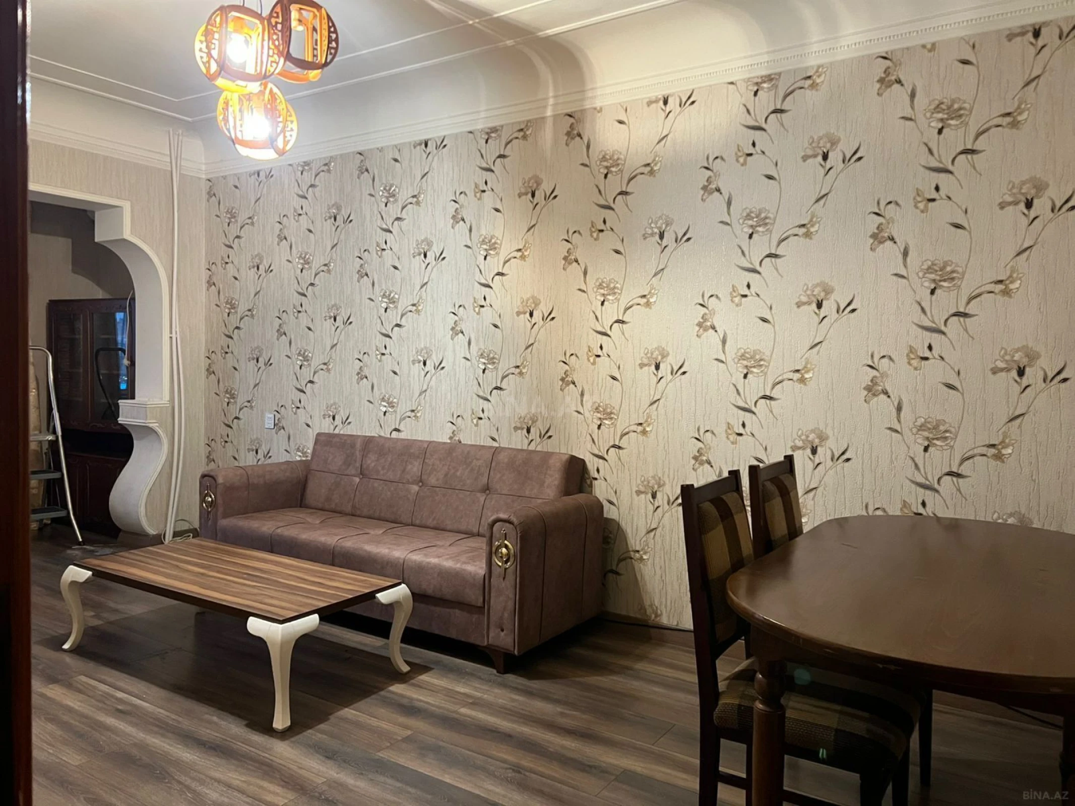 Kirayə verilir 2 otaqlı mənzil 60 m²