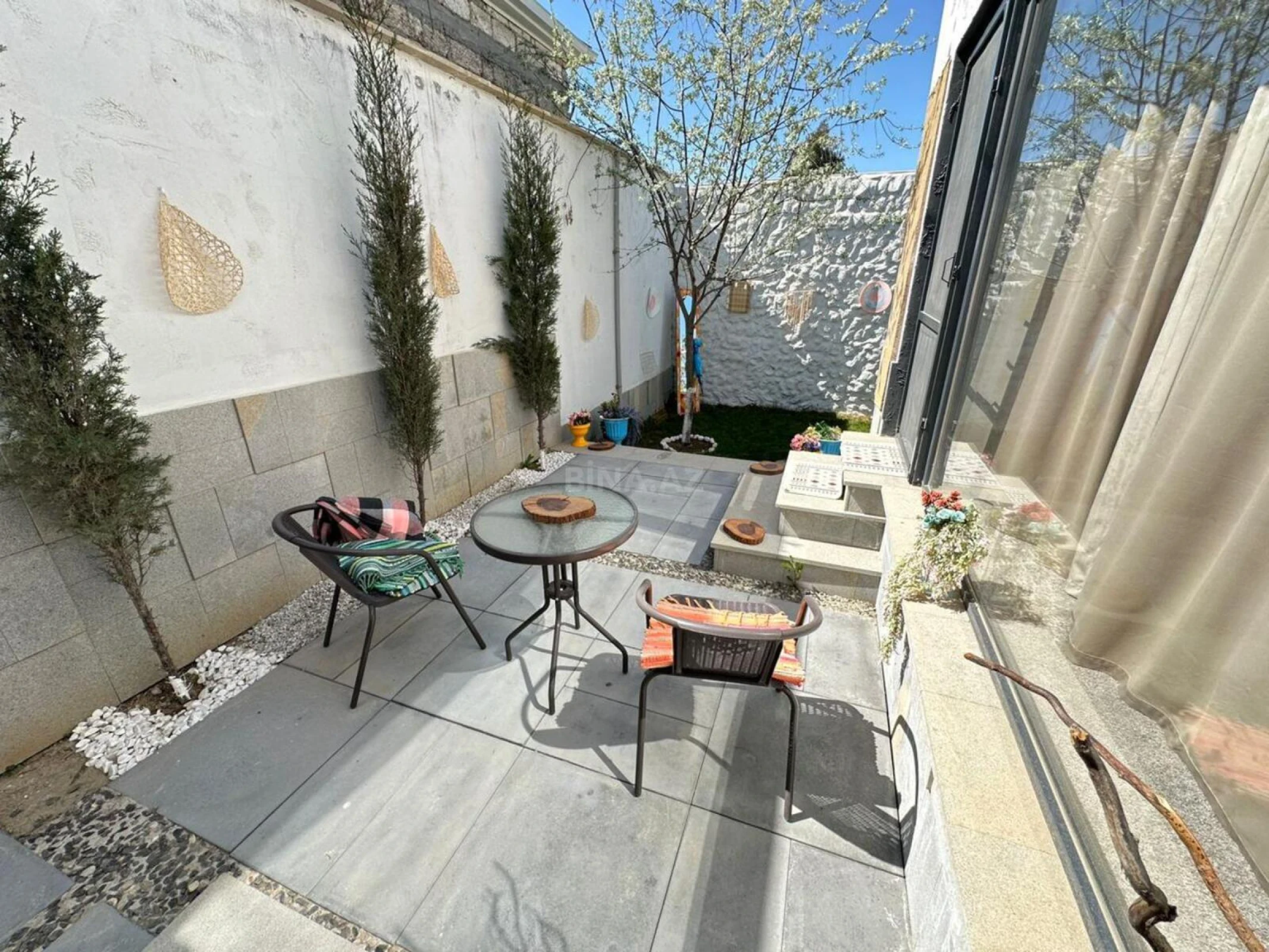 Kirayə verilir 5 otaqlı həyət evi 200 m²