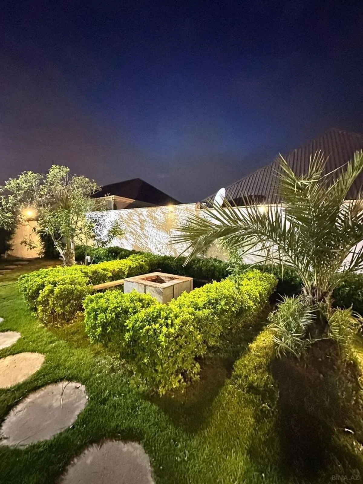 Kirayə verilir 5 otaqlı həyət evi 200 m²