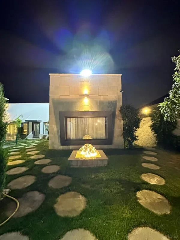 Kirayə verilir 5 otaqlı həyət evi 200 m²
