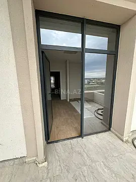 Satılır 2 otaqlı mənzil 81 m²