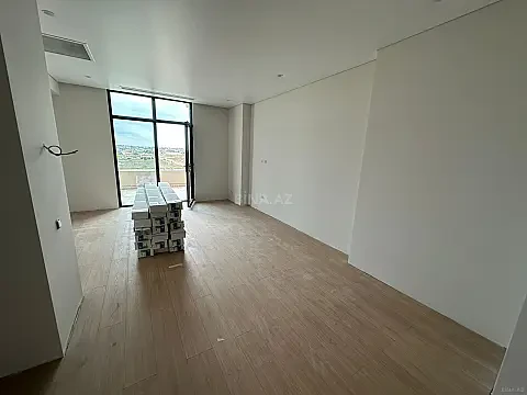 Satılır 2 otaqlı mənzil 81 m²