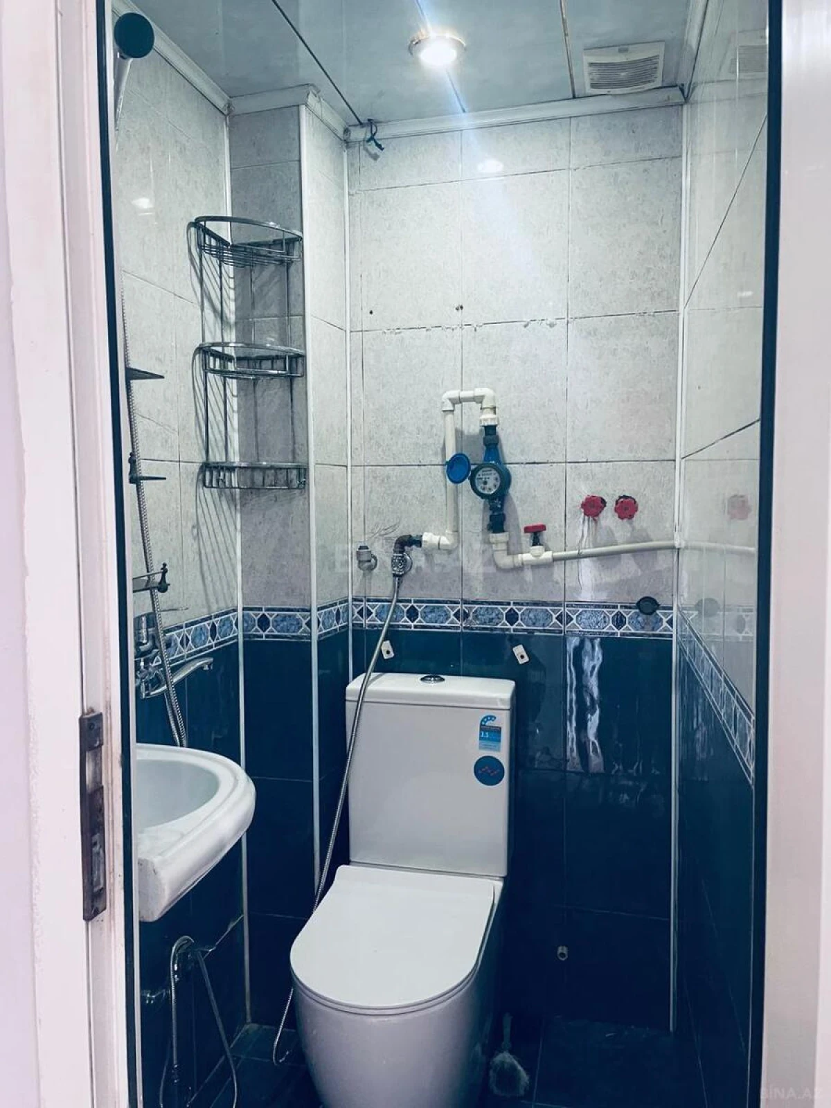 Kirayə verilir 2 otaqlı mənzil 50 m²