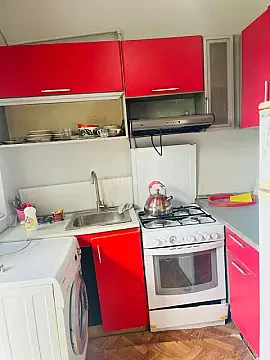 Kirayə verilir 2 otaqlı mənzil 50 m²