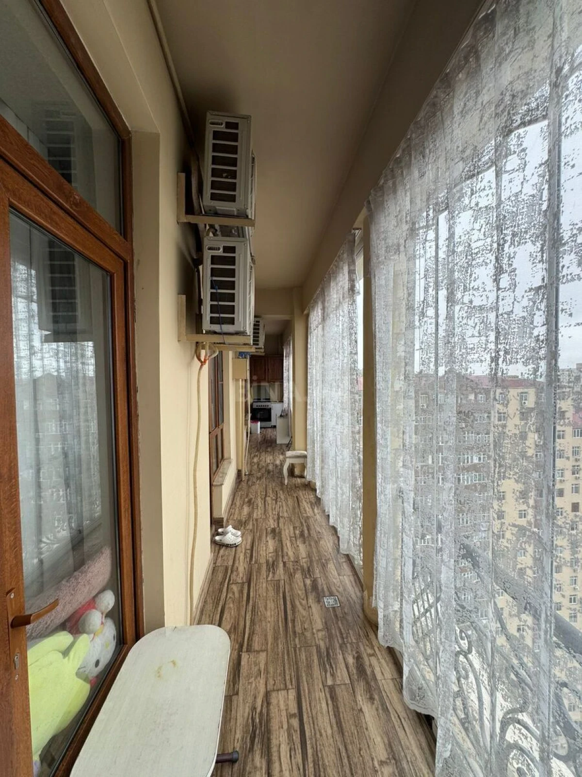 Satılır 3 otaqlı mənzil 110 m²