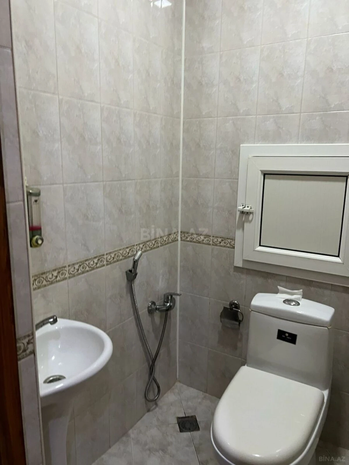 Kirayə verilir 3 otaqlı mənzil 86 m²