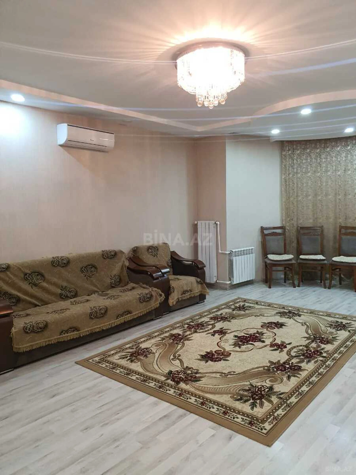 Satılır 2 otaqlı mənzil 70 m²