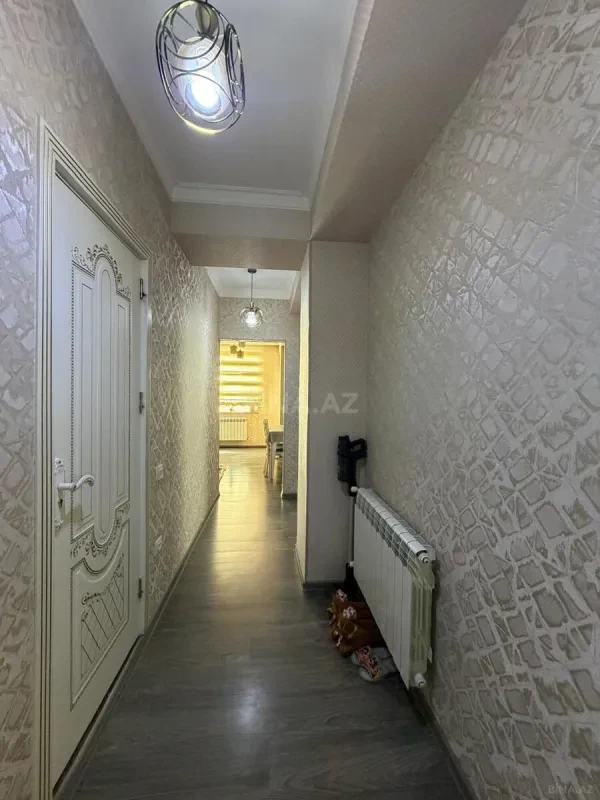 Satılır 3 otaqlı mənzil 97 m²