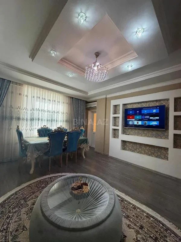 Satılır 3 otaqlı mənzil 97 m²