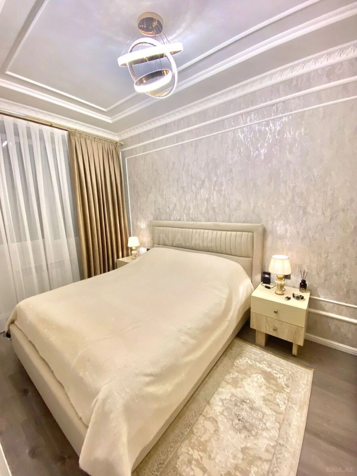 Kirayə verilir 2 otaqlı mənzil 50 m²