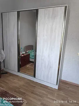 Satılır 10 otaqlı həyət evi 450 m²