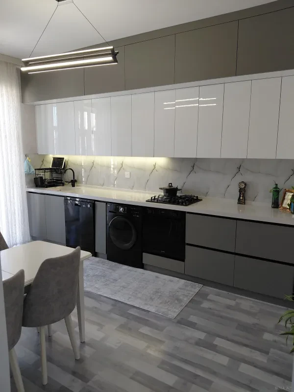 Satılır 4 otaqlı həyət evi 100 m²