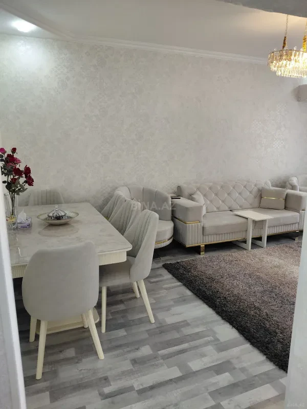 Satılır 4 otaqlı həyət evi 100 m²