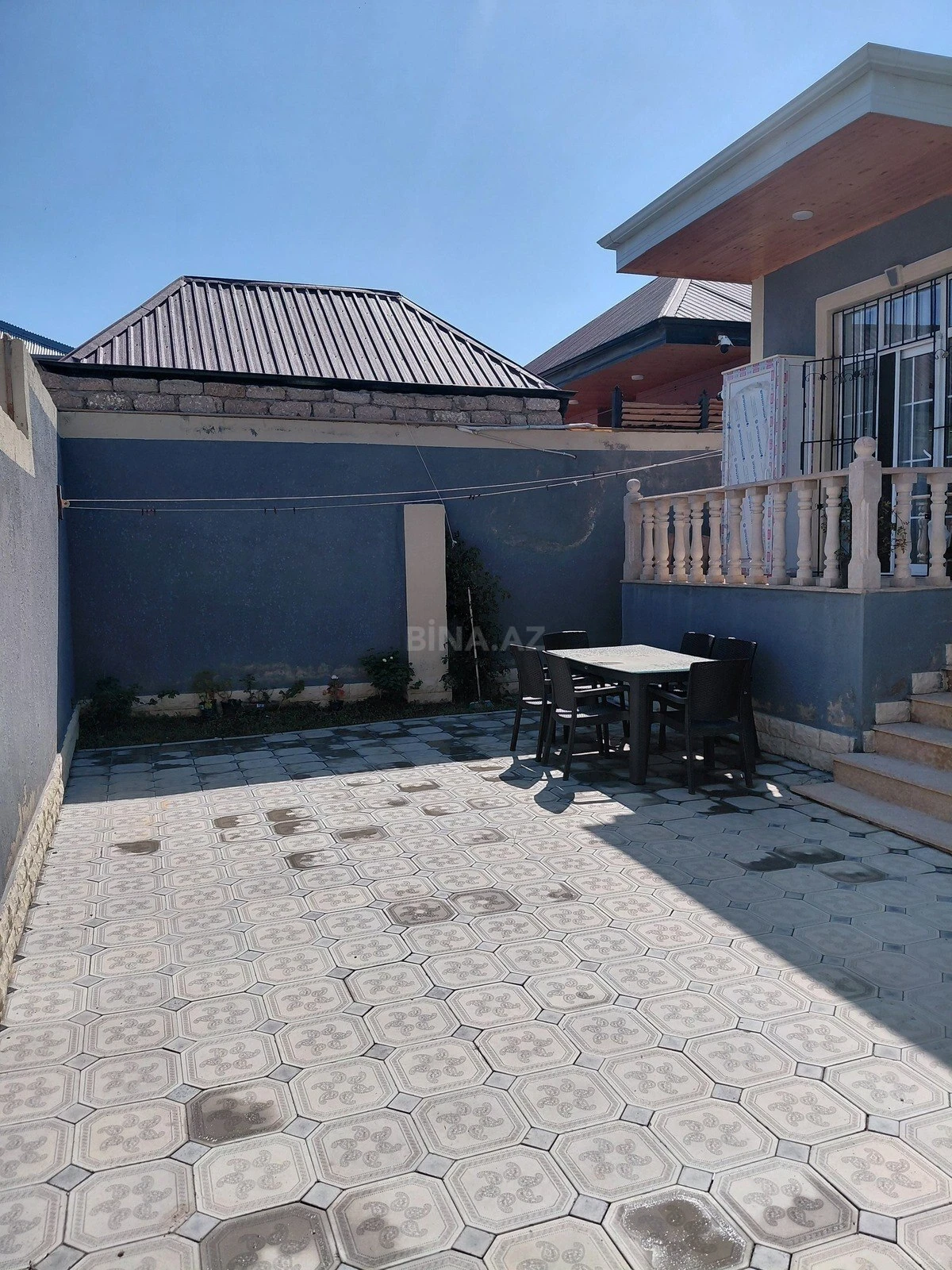 Satılır 4 otaqlı həyət evi 100 m²