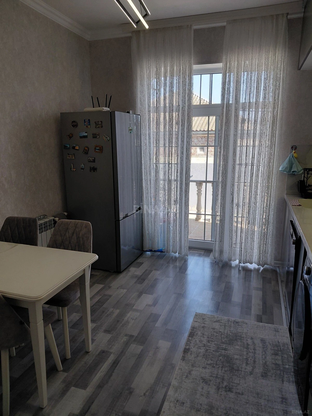 Satılır 4 otaqlı həyət evi 100 m²
