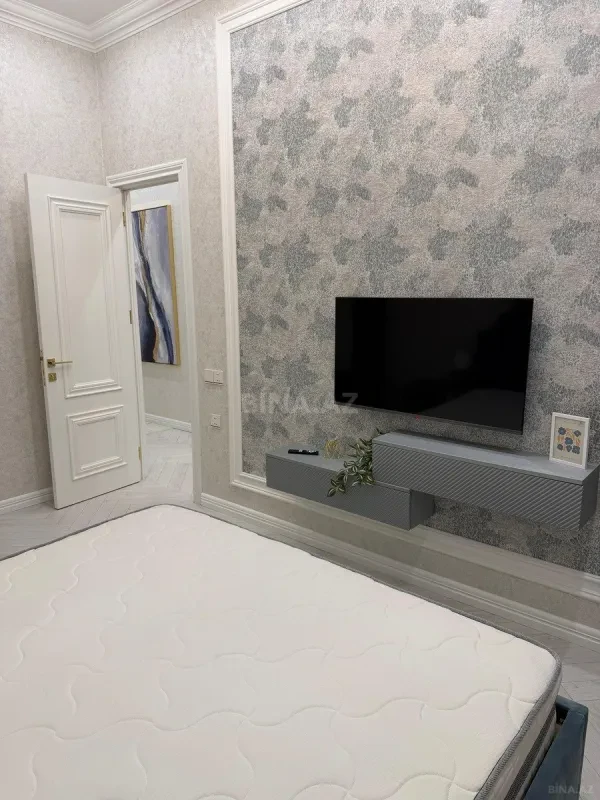 Kirayə verilir 2 otaqlı mənzil 65 m²