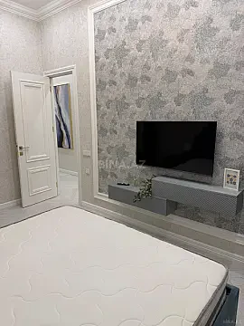 Kirayə verilir 2 otaqlı mənzil 65 m²