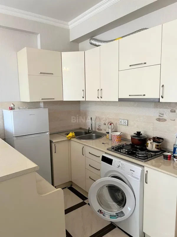 Satılır 2 otaqlı mənzil 65 m²