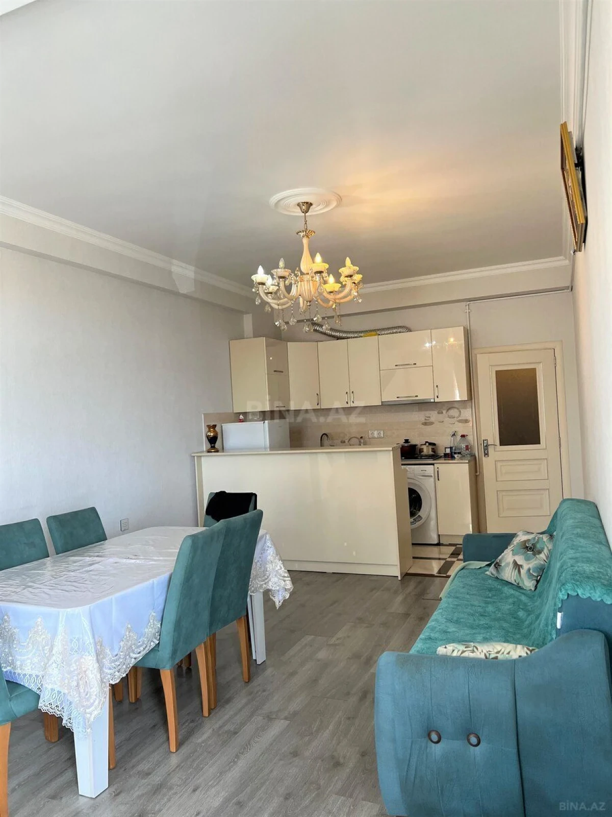 Satılır 2 otaqlı mənzil 65 m²