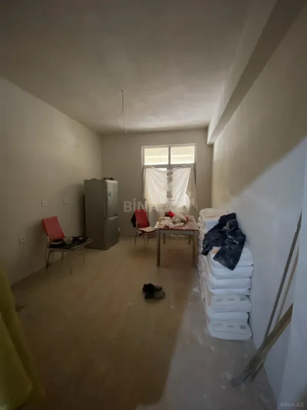 Satılır 3 otaqlı mənzil 120 m²