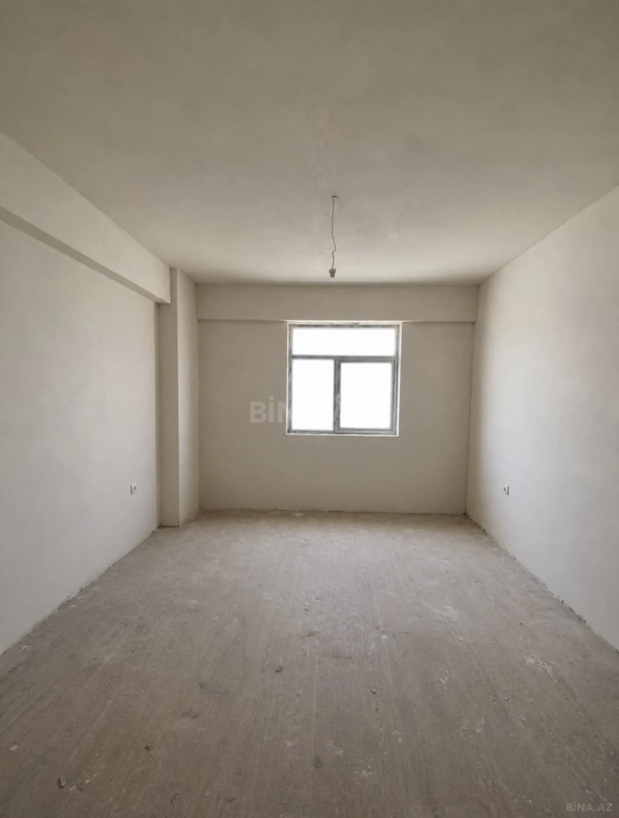 Satılır 3 otaqlı mənzil 120 m²