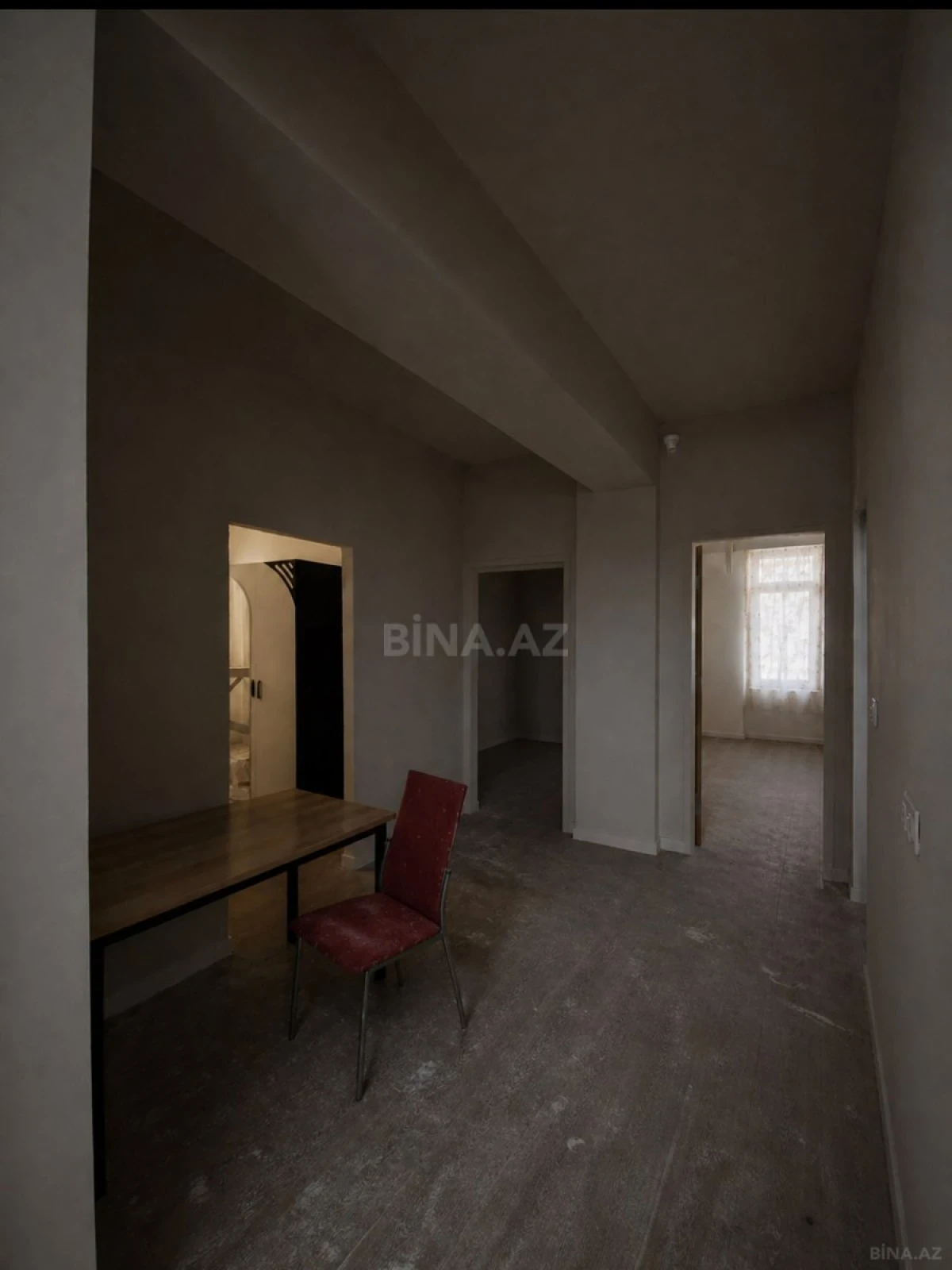 Satılır 3 otaqlı mənzil 120 m²
