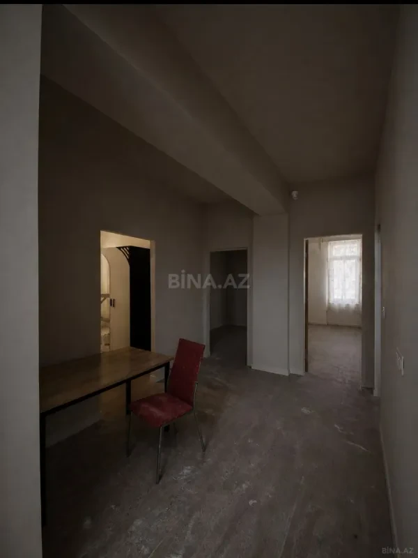 Satılır 3 otaqlı mənzil 120 m²