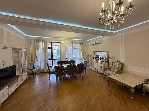 Kirayə verilir 6 otaqlı həyət evi 250 m² — Bakı, Badamdar 6 otaq 250.00 m²