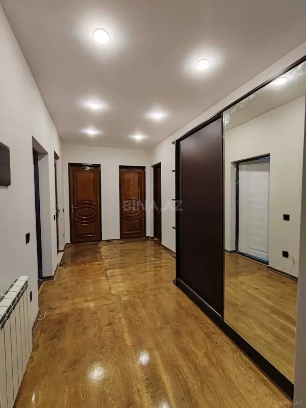 Kirayə verilir 3 otaqlı mənzil 110 m²