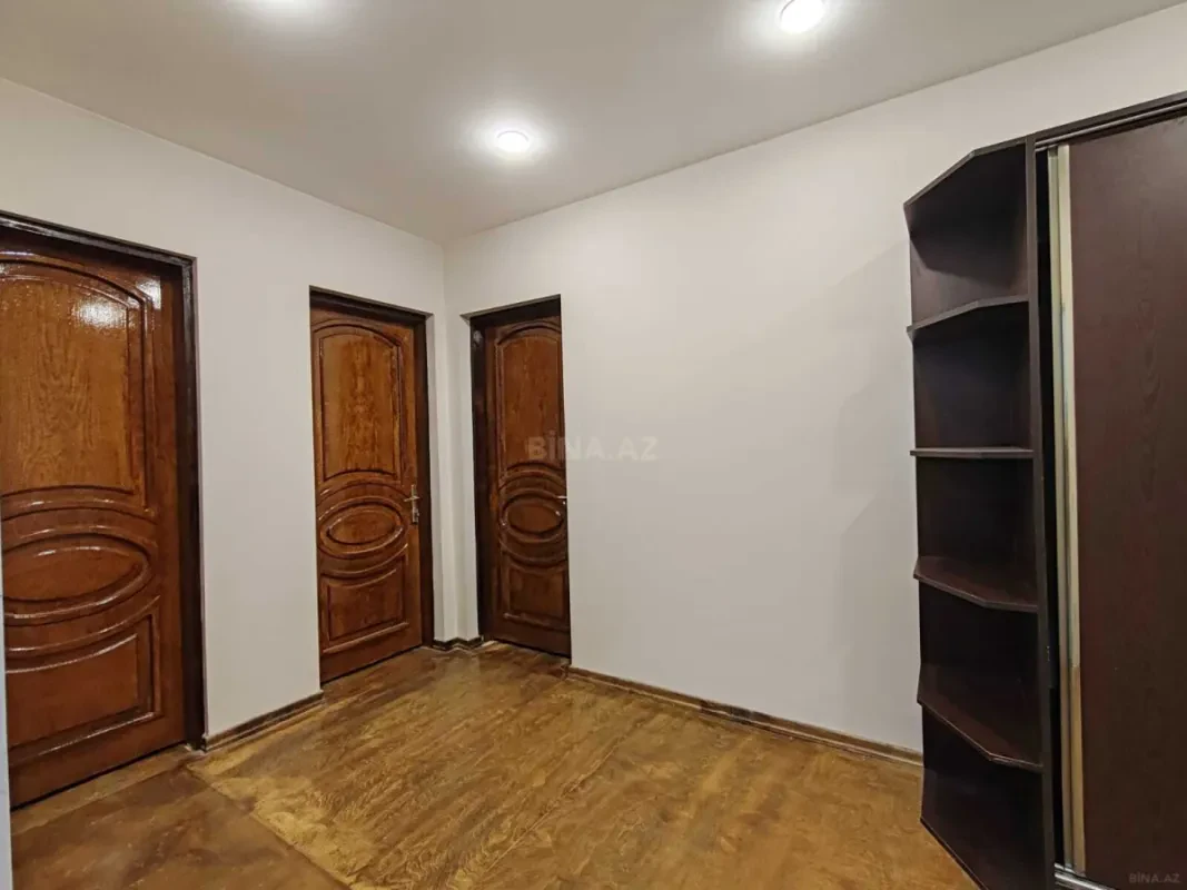 Kirayə verilir 3 otaqlı mənzil 110 m²