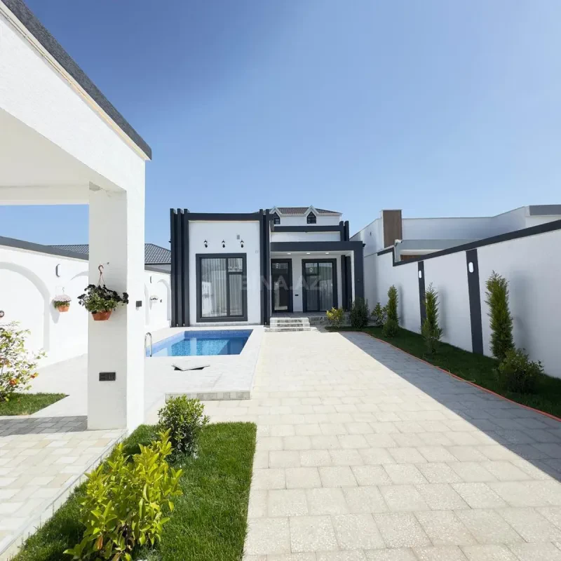 Satılır 4 otaqlı həyət evi 150 m²