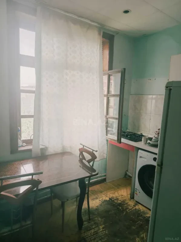 Kirayə verilir 4 otaqlı mənzil 100 m²