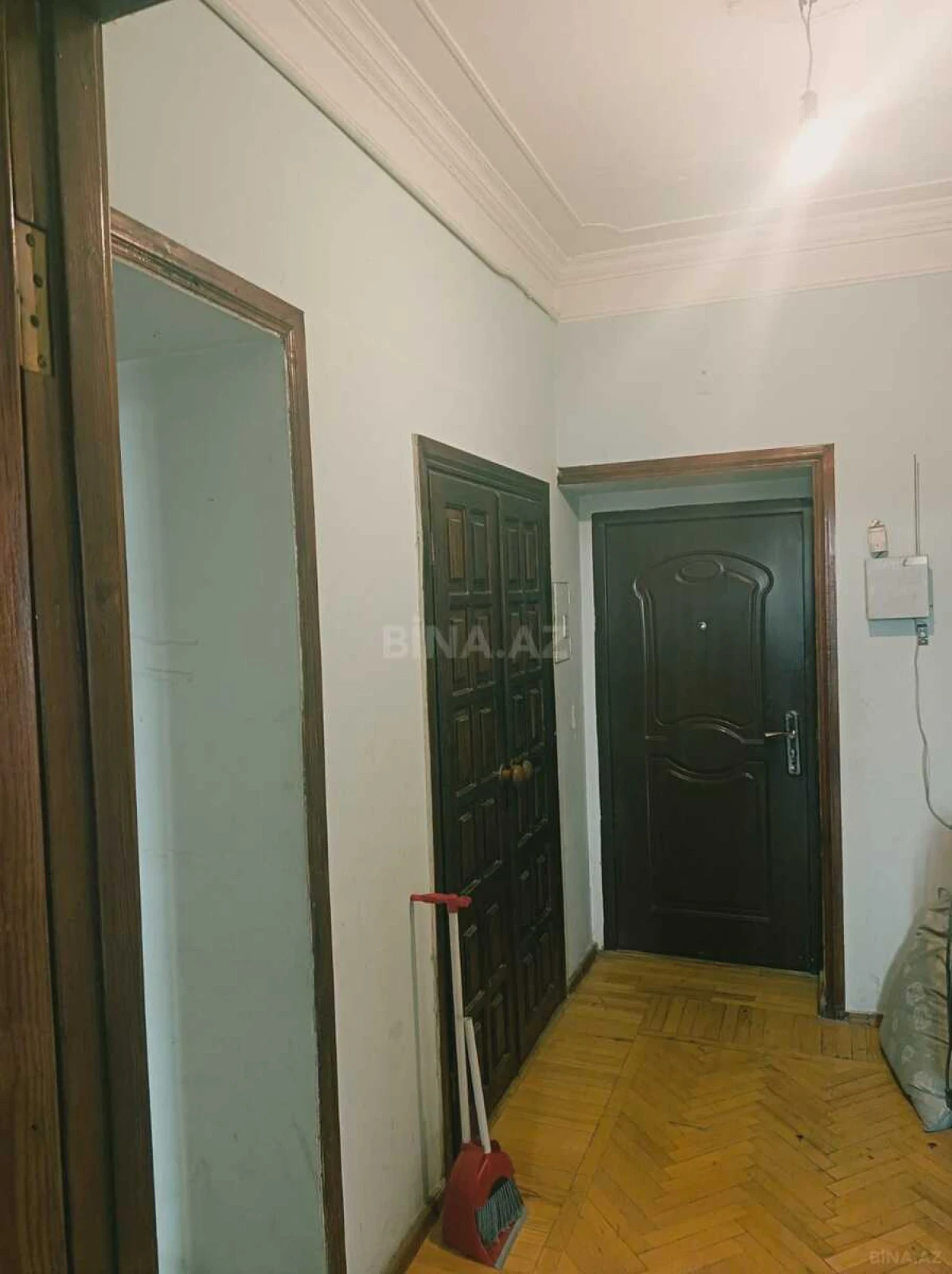 Kirayə verilir 4 otaqlı mənzil 100 m²