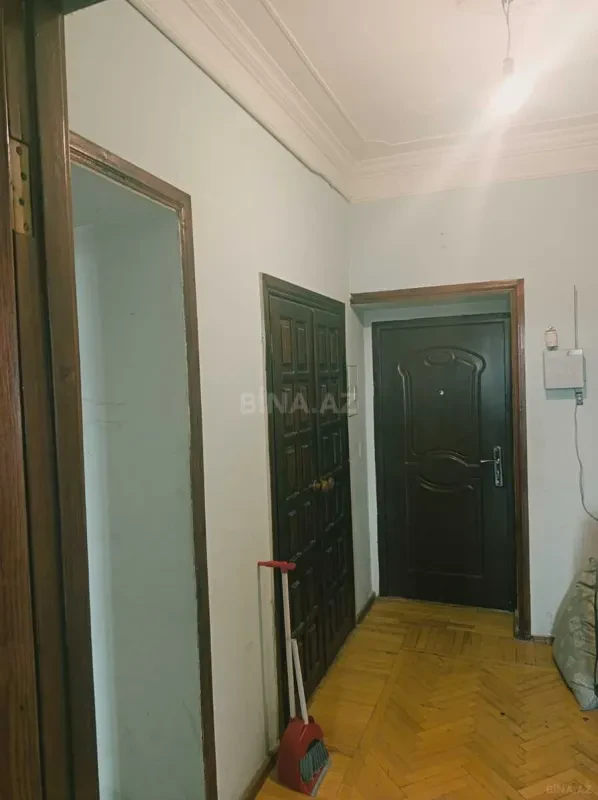 Kirayə verilir 4 otaqlı mənzil 100 m²